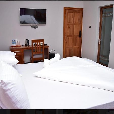 Hancol Hotel Ντοντόμα Εξωτερικό φωτογραφία