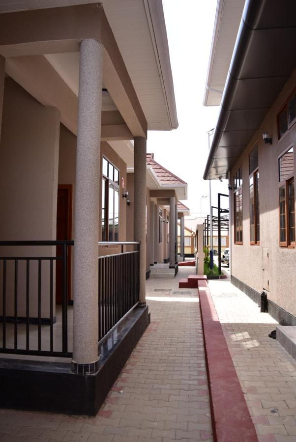 Hancol Hotel Ντοντόμα Εξωτερικό φωτογραφία